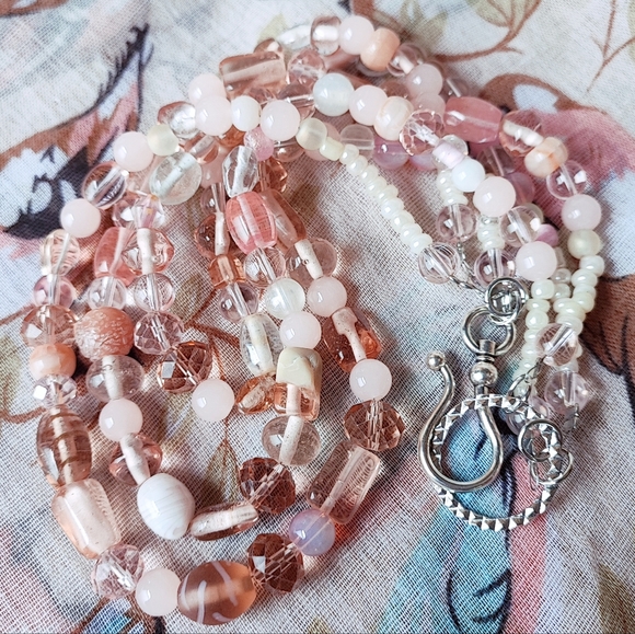 Triple Strand Vintage Art Glass Seed Bead Silver Tone Shepards Hook Necklace - Picture 4 of 6